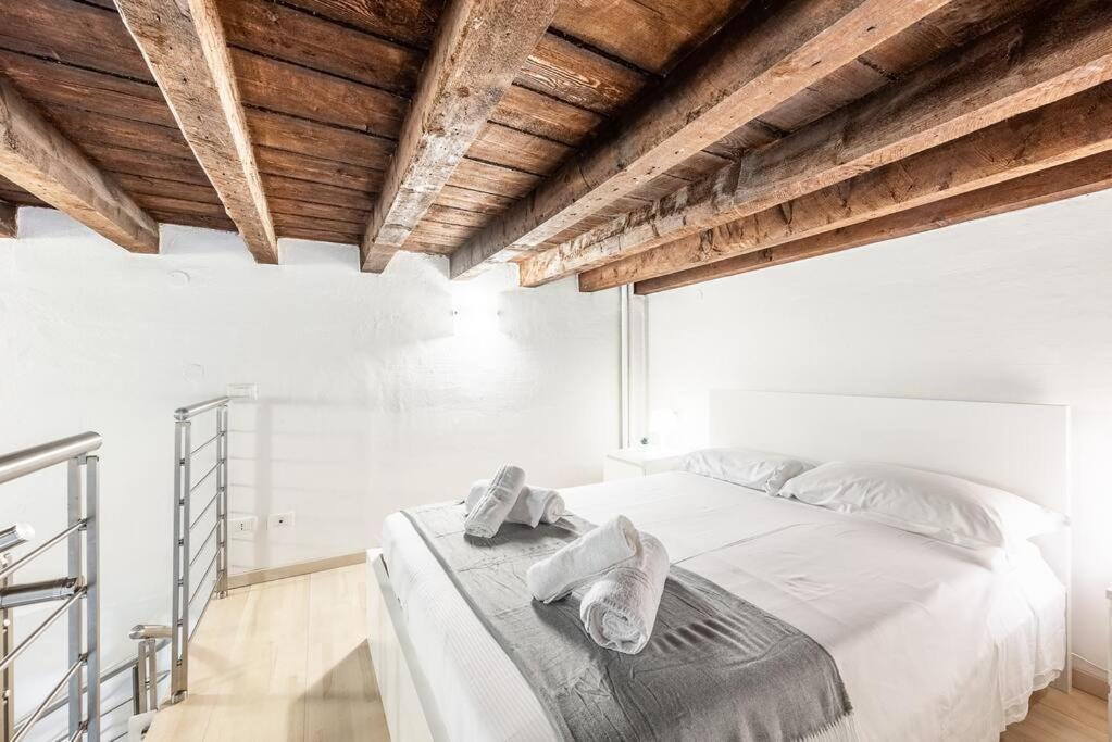 Verdi'S Nest - Loft With Wifi And Netflix Мілан Екстер'єр фото